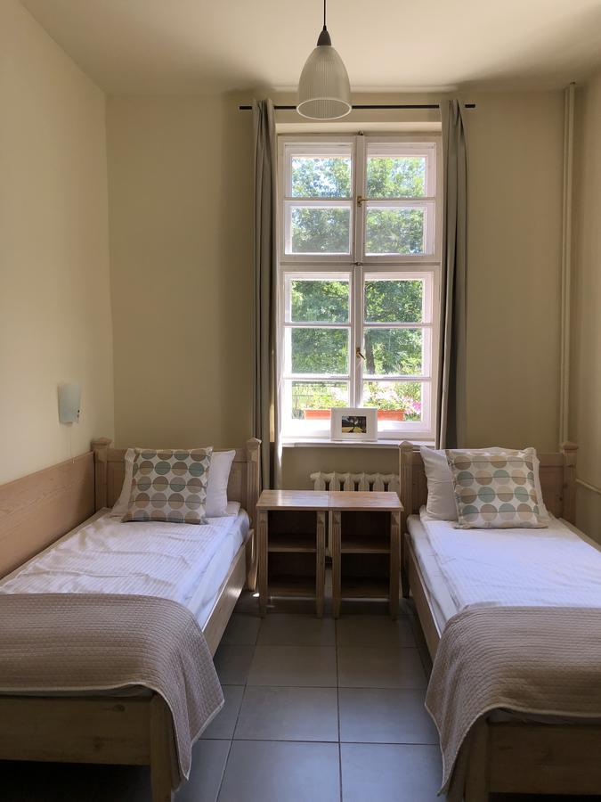 Dworek Bielin Extérieur photo